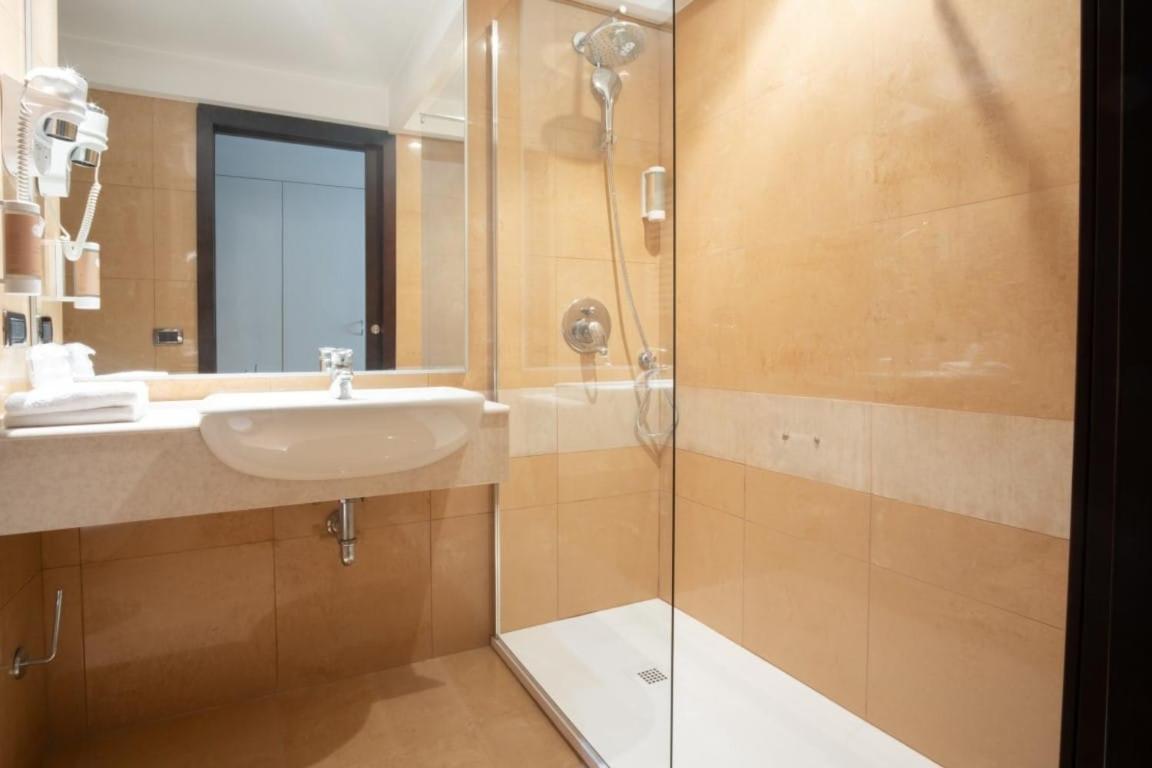 Hotel Imperatori Roma Dış mekan fotoğraf